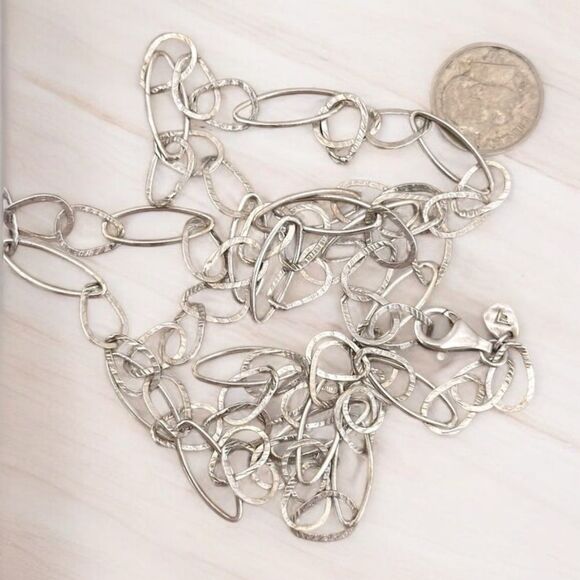 Silpada Retired N2109 “In the Loop” Necklace 31” long. Hammered Chain Links - Picture 7 of 11